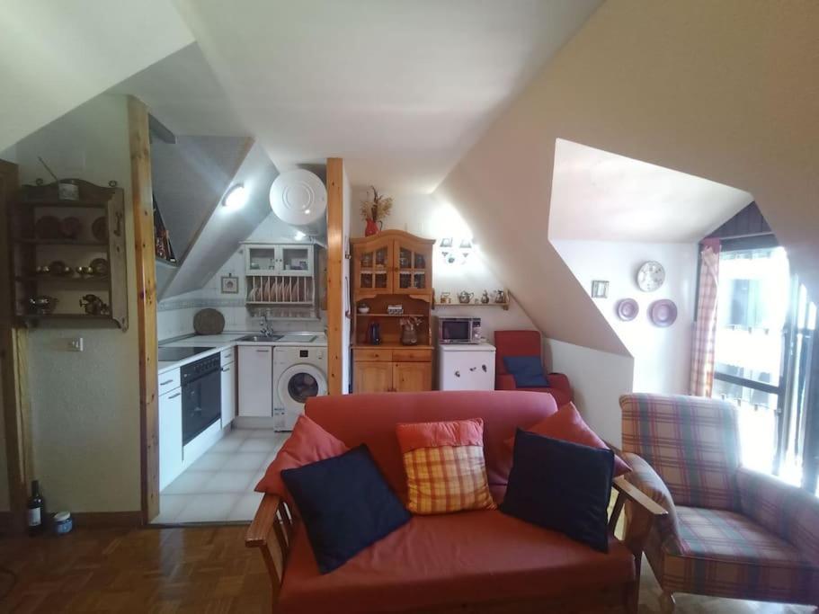 Atico En Pleno Pirineo Apartman El Pueyo de Jaca Kültér fotó