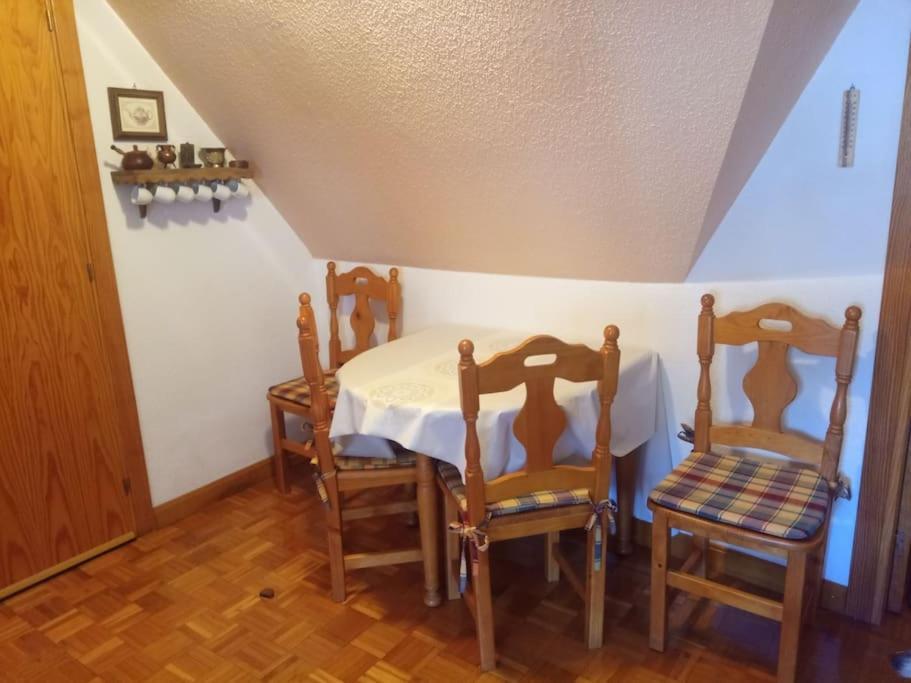 Atico En Pleno Pirineo Apartman El Pueyo de Jaca Kültér fotó