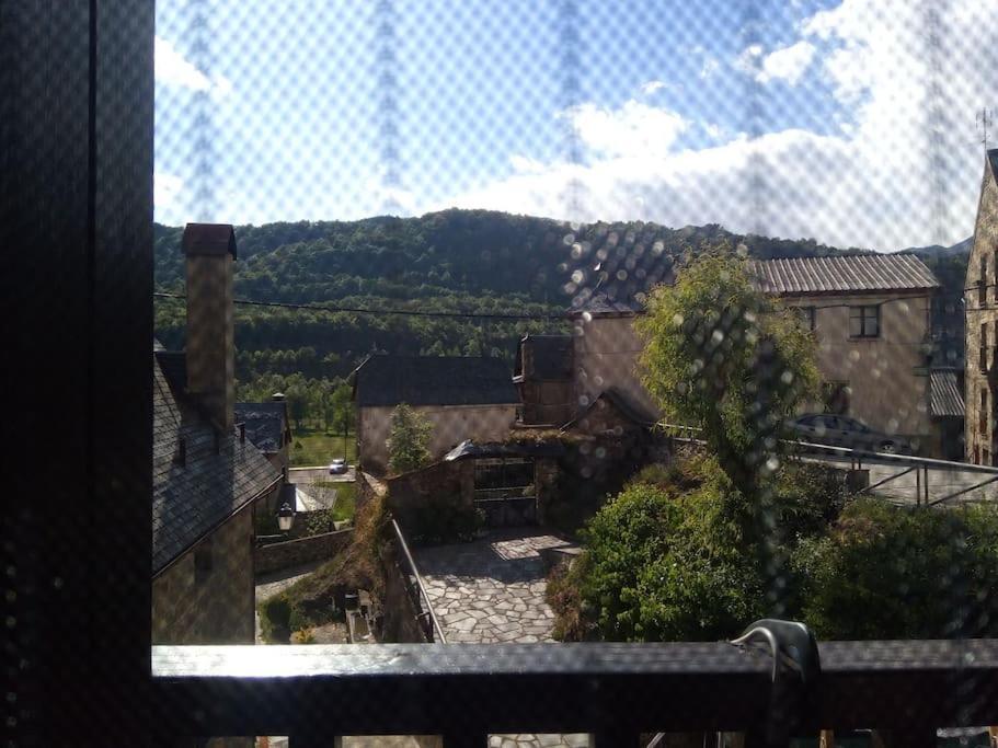 Atico En Pleno Pirineo Apartman El Pueyo de Jaca Kültér fotó